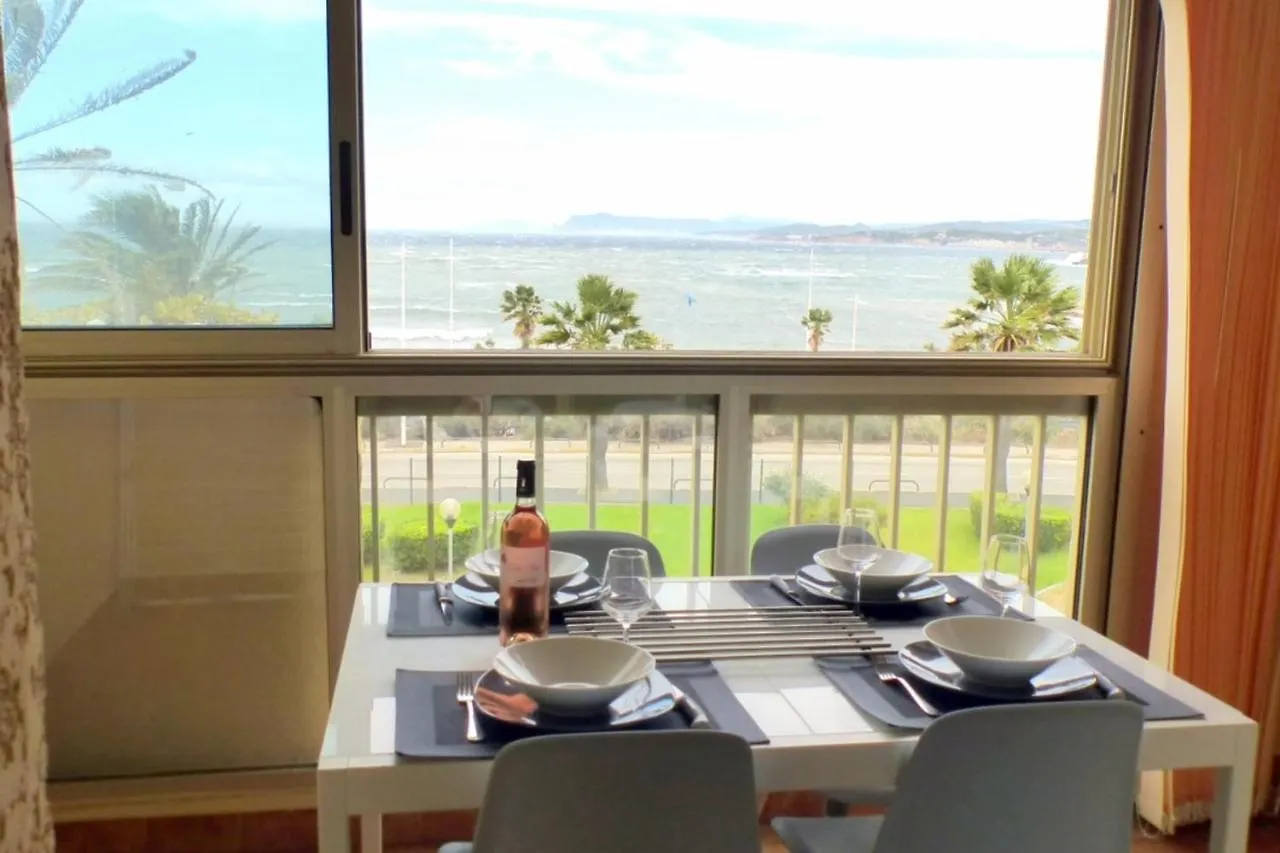 Lägenhet Comfortable Nest With Pool Facing The Sea Six-Fours-les-Plages